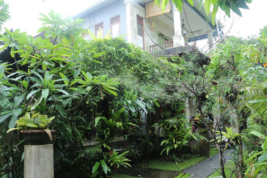 Karang Mesari Ubud Guest House Exterior photo